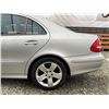 Image 25 : A12F --  2003 MERCEDES E 500 SILVER 210519 KMS