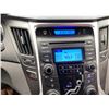 Image 52 : E3 --  2012 HYUNDAI SONATA GL SILVER 126261 KMS