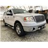 Image 8 : A6 --  2008 FORD F150 WHITE 159050 KMS "NO RESERVE"