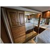 Image 52 : 0B --  2001 FLEETWOOD EXPEDITION MOTORHOME 34.6FT WHITE 53613 MILES