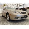 Image 8 : A1 --  2002 LEXUS ES300 GOLD 316901 KMS