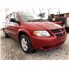 Image 8 : A7 --  2005 DODGE GRAND CARAVAN SE RED 204455 KMS