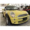Image 8 : A5 --  2006 MINI COOPER YELLOW 185926 KMS