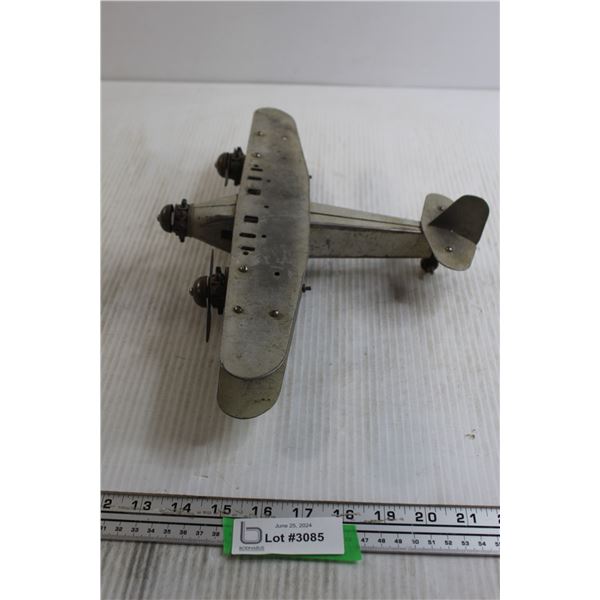 Metal Airplane Toy