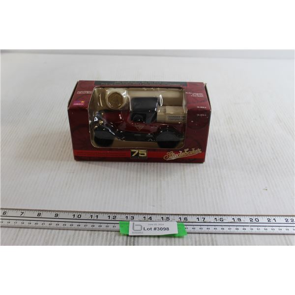 Liberty Classics 1922 Studebaker Big Six Pick-Up Die Cast Bank