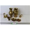 Image 1 : (2) Brass Vases - Brass Apple - Swan & Dishes