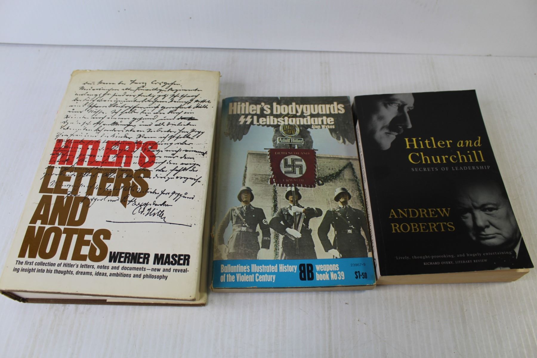 (5) Books - Hitler - Notes - Documents & History