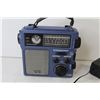 Image 5 : Eton - FM-AM Emergency Radio (working)