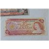 Image 3 : (2) Canadian Two Dollar Bills
