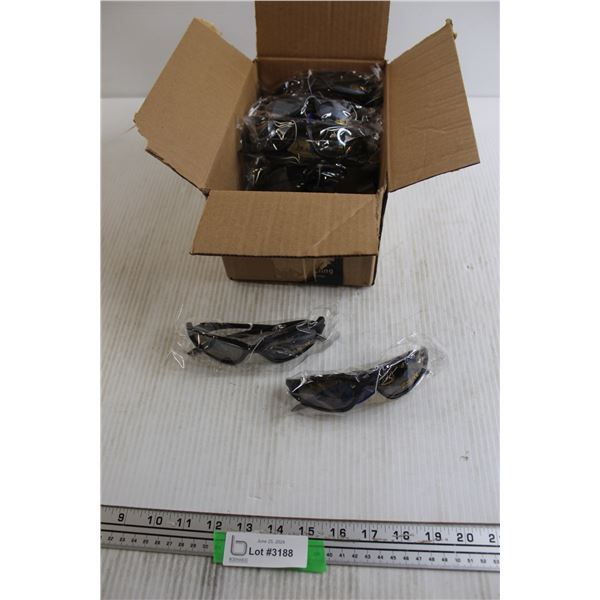 (15) UV 400 Protection Sunglasses