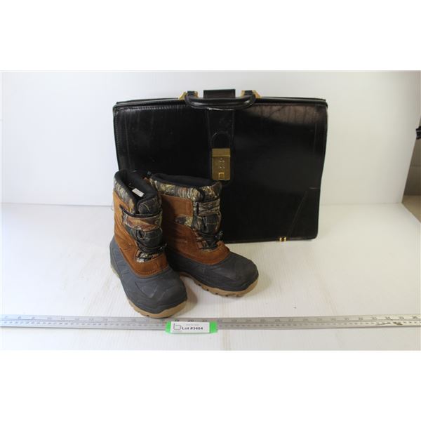 Child's Winter Boots (size 1) - Briefcase