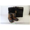 Image 1 : Child's Winter Boots (size 1) - Briefcase