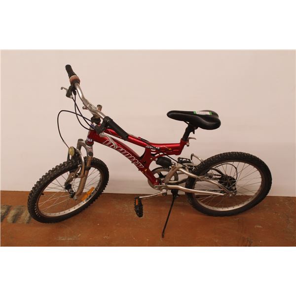 *Youth's Infinity Bicycle (6 speed- back brake disconnected - 19" wheels)