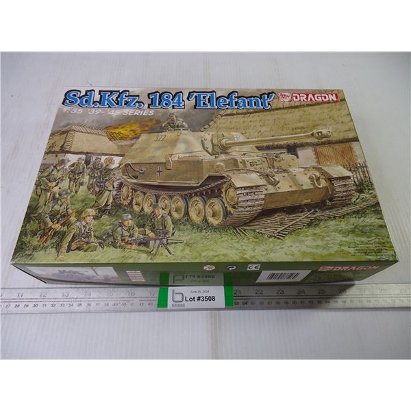 1:35 Dragon- Sd.Kfz.184 Elefant 39-45 Series (unopened)