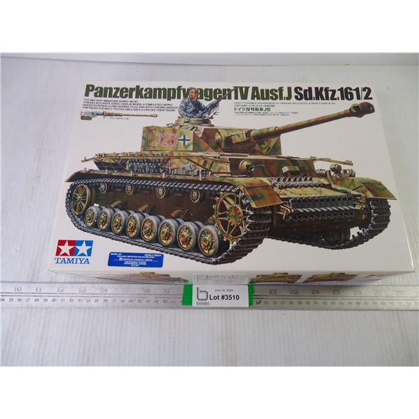1:35 Tamiya- Panzerkampfwagen IV ASusf.J Sd.Kfz.161/2 (unopened)