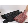 Image 3 : Youth Size XL Clothes Lot: (2) Pants & (3) Sweaters