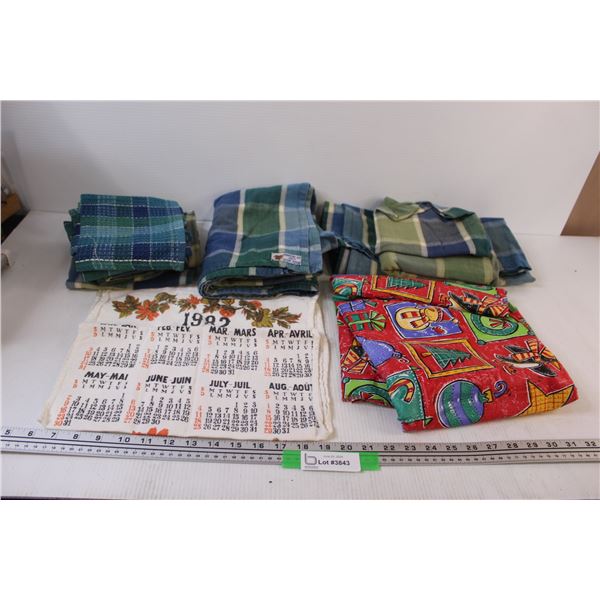 Lot of: (2) Dish Cloths, Fabric Placemats & Matching Tablecloths, 1982 Fabric Calendar, Plastic (Fab
