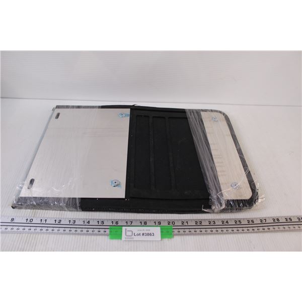 Set of Mudflaps - 18.5" x 12"