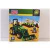 Image 3 : Mega Bloks John Deere Farm Tractor - NIB
