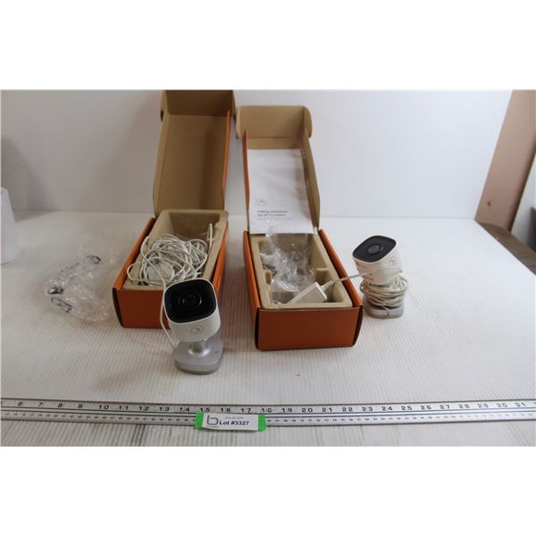 (2) 1080p Outdoor Wi-Fi Cameras - Untested