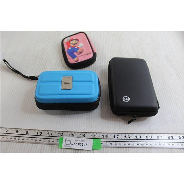 (3) Nintendo DS Cases