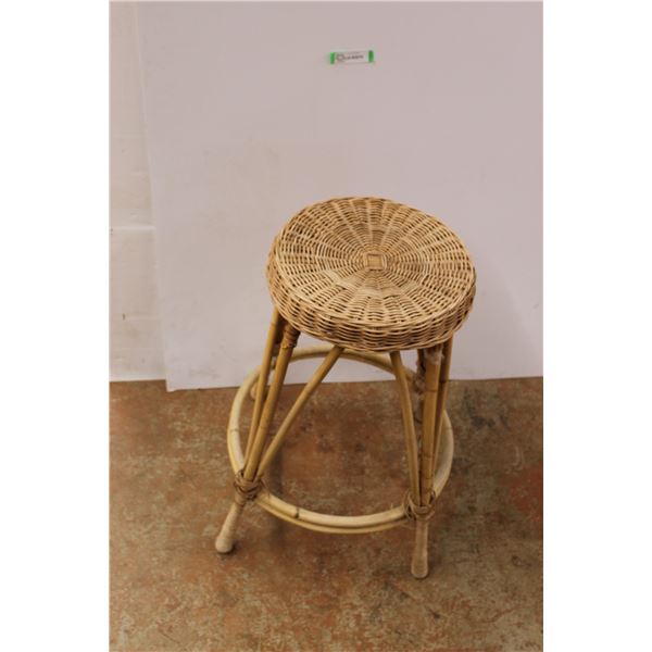 *Wicker Stool - 21" x 29"