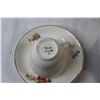 Image 8 : (5) Tea Cup & Saucer Sets - Royal Albert, Alfred Meakin