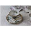 Image 5 : (5) Tea Cup & Saucer Sets - Royal Standard, Castle China