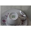 Image 10 : (5) Tea Cup & Saucer Sets - Royal Mayfair, Royal Albert