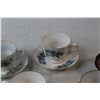 Image 3 : (5) Tea Cup & Saucer Sets - Crstle China, Westville