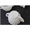 Image 3 : (10) Jeanette Milk Glass Cubis Cream and Sugar