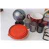Image 4 : Banzai Boxing Gloves - Hefty Cake Pans - Assorted Kitchen Ware - Small World Globe