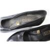 Image 5 : (2) Pair of Ladies Shoes (size 9)