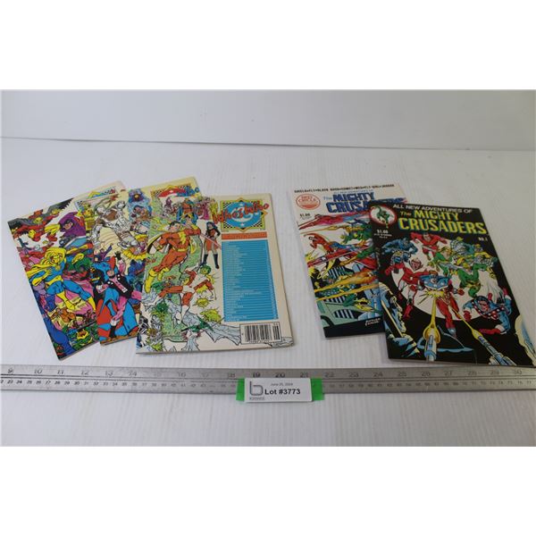 (3) Comics - 1985 Who's Who - (2) Red Circle 1983 The Mighty Crusaders