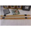 Image 4 : (4) Wooden Frames, (2) Photo Albums, (2) Wooden Poster Hangers