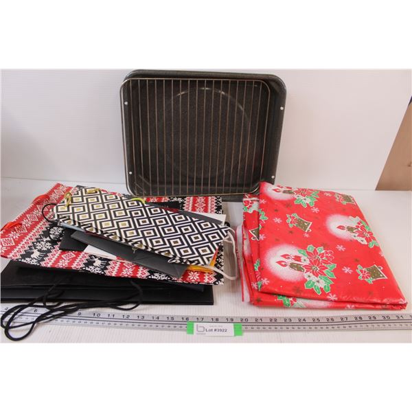 Roaster Pan w/Grill, Christmas Tablecloth, (12+) Gift Bags (Various Sizes)