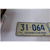Image 2 : Pair of Vintage Saskatchewan License Plates - 1976