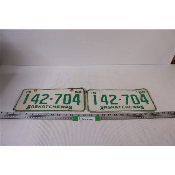 Pair of Vintage Saskatchewan License Plates - 1968