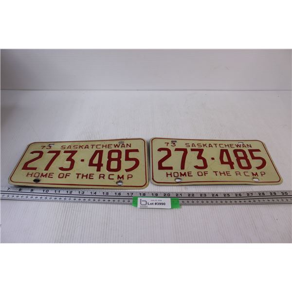 Pair of Vintage Saskatchewan License Plates - 1973