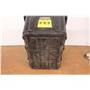 Image 4 : *Strong Box 102 Wheeled Tub - 29" x 19 1/2" x 15 1/2", 102L