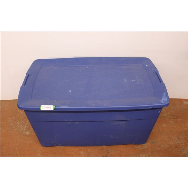 *Sterlite Wheeled Tote - Damage, 36" x 20 1/2" x 19"H