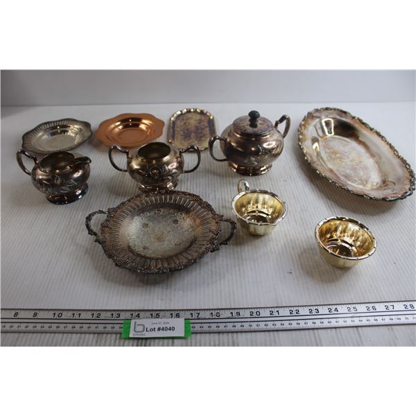 Assorted Silverplate Kitchen Items