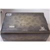 Image 4 : Game of Thrones Collector Box w/Memorabilia - NIB
