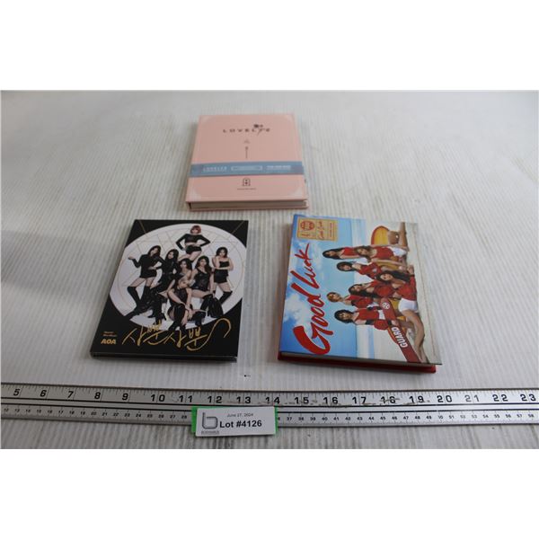 (3) K-Pop Albums - Lovelyz