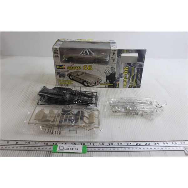 Revell Route 66 Corvette Convertible Model Kit - NIB, 1/25
