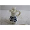 Image 2 : Avon Delft Blue Cruet, Bowl, Soap Dish, and Soap