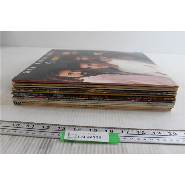 (13) Records - Bill Monroe, Oakridge Boys