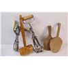 Image 4 : (9) Lot of Vintage Kitchenware: Old Wooden Spoons; Hand Mixers; Scale