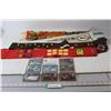 Image 1 : (2) Pennants, (2) Girl Scout Sashes, Star Trek Trading Cards