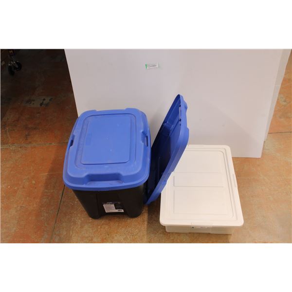 *(2) Totes - 26.4L, 74L